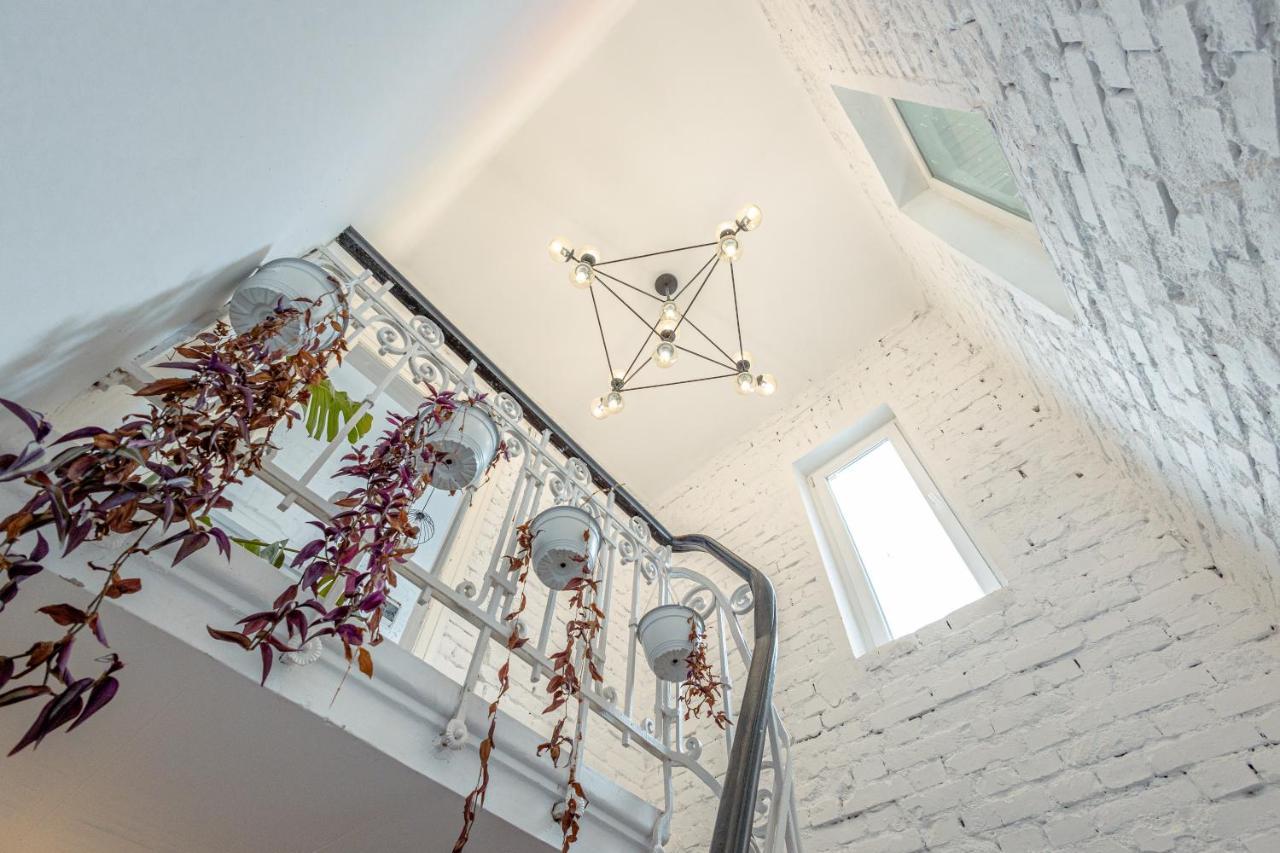 First Hostel Bucur 21 Bukarest Kültér fotó