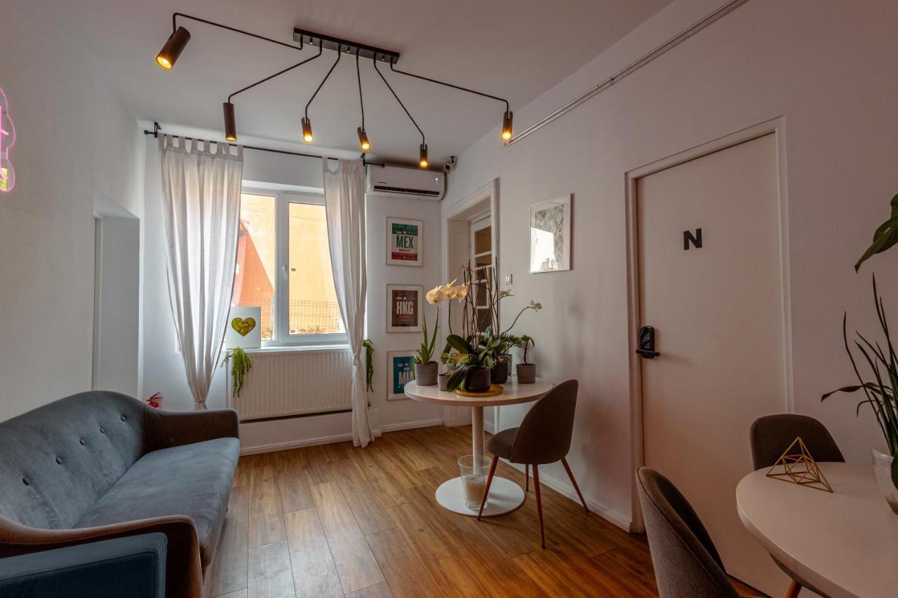 First Hostel Bucur 21 Bukarest Kültér fotó