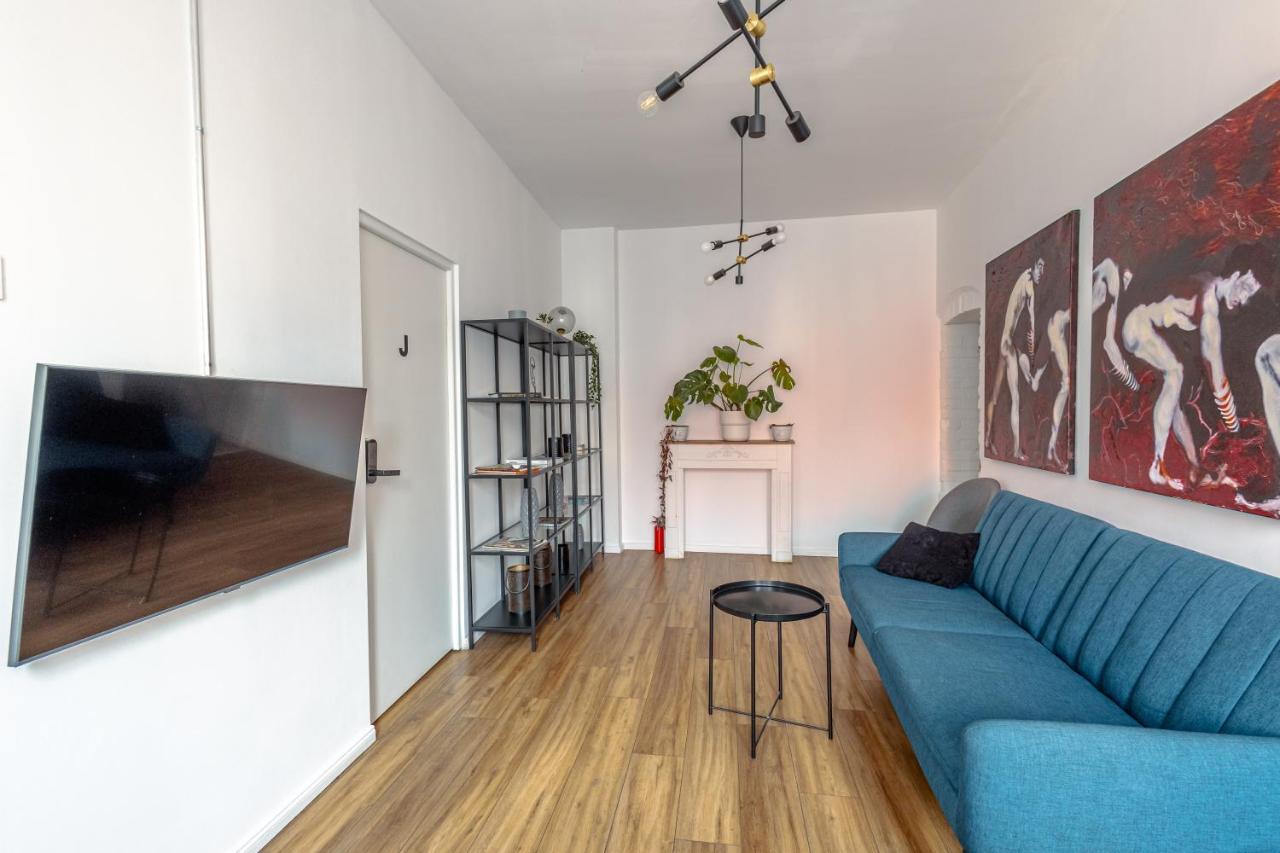 First Hostel Bucur 21 Bukarest Kültér fotó