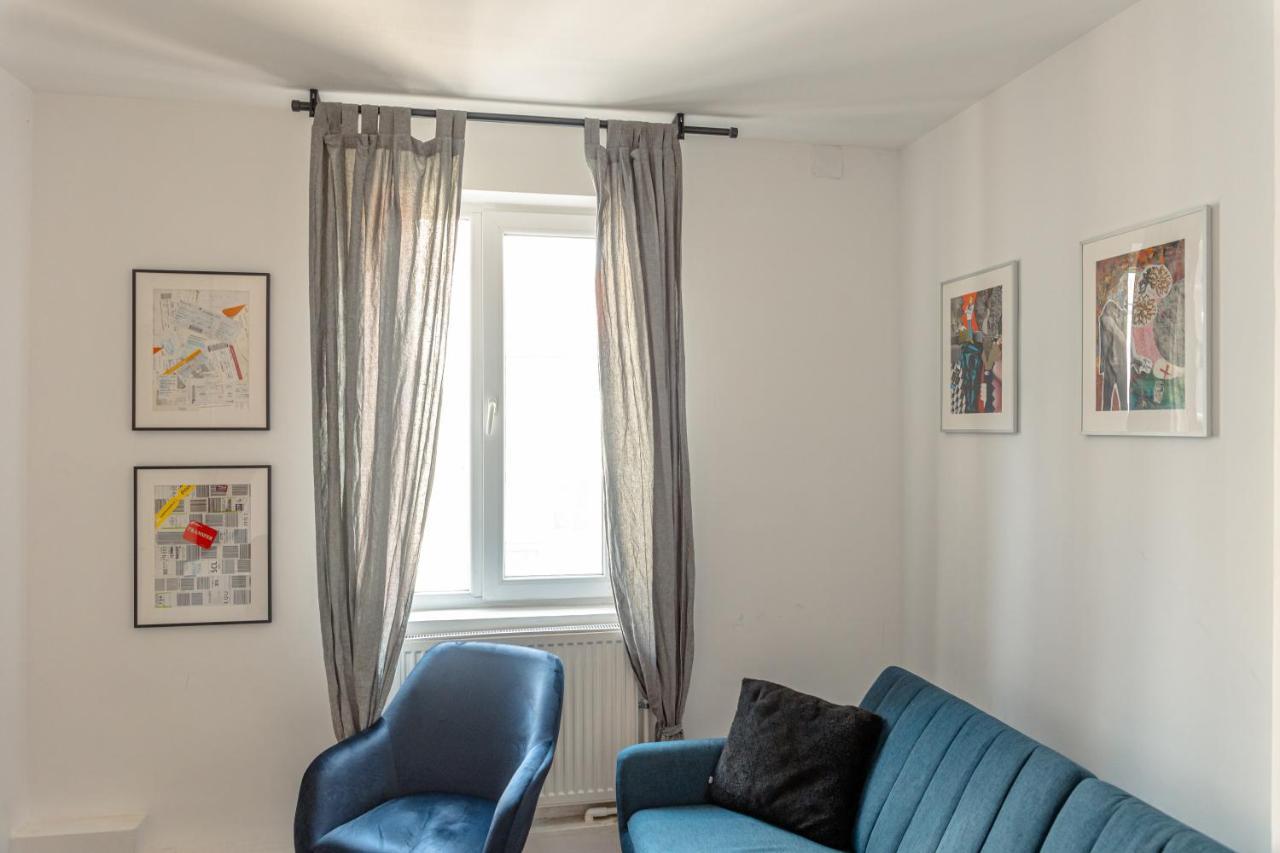 First Hostel Bucur 21 Bukarest Kültér fotó